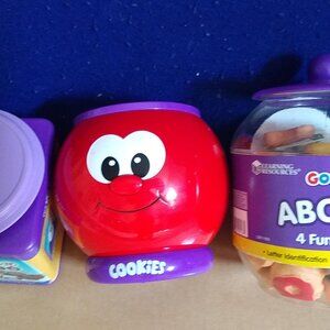 Fisher Price 2008 Matching Middles Game shapes + Cookies A B C + Talking Jar Num